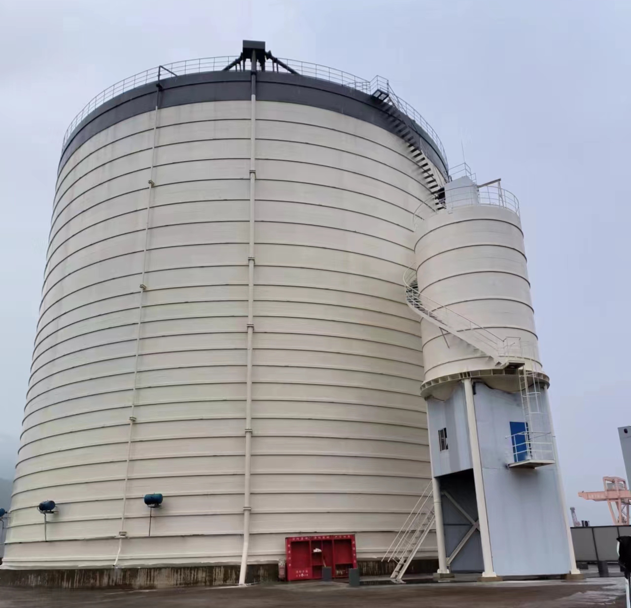 硚口10万吨水泥钢板库